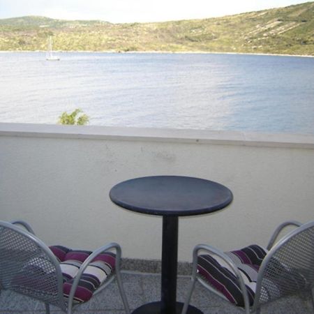 Apartment Zdravka พรีมอชเตน ภายนอก รูปภาพ