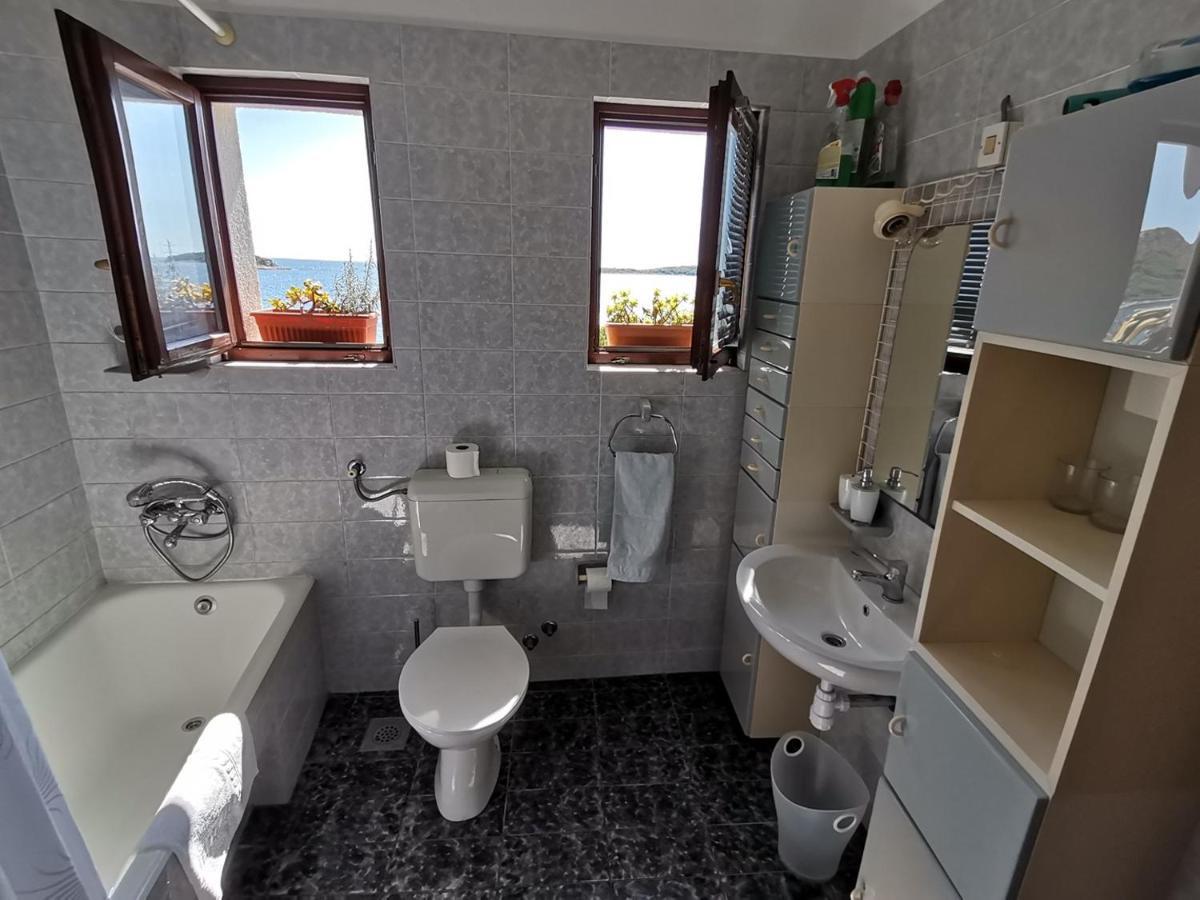Apartment Zdravka พรีมอชเตน ภายนอก รูปภาพ